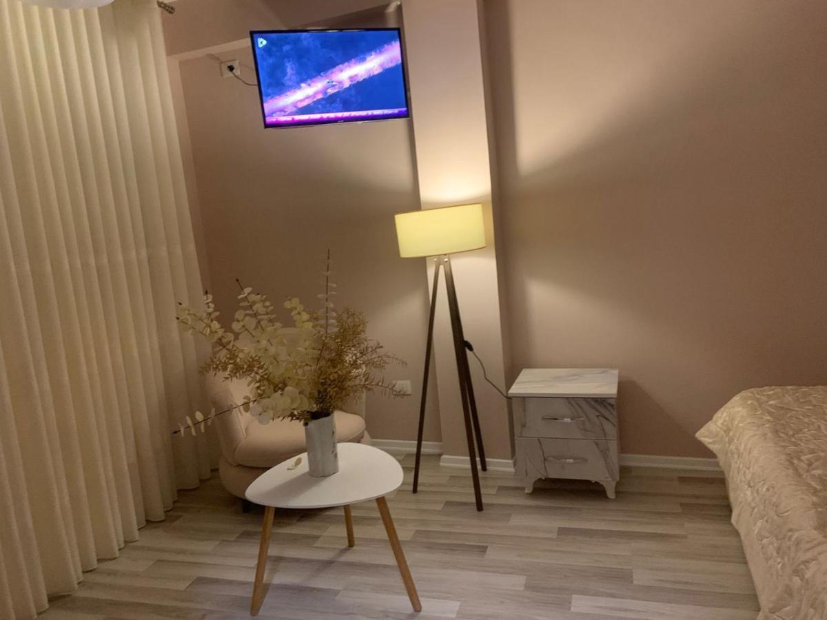 Two Bedroom Villaティラナ エクステリア 写真